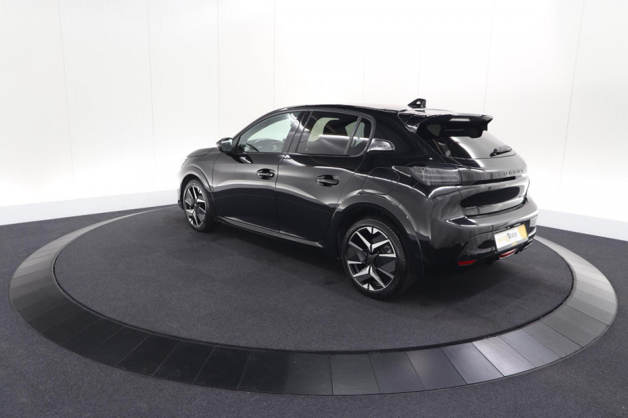 Peugeot 208 1.2 Hybrid 145 e-DCS6 GT | Alcantara Pakket | Camera | Apple Carplay | Stoelverwarming