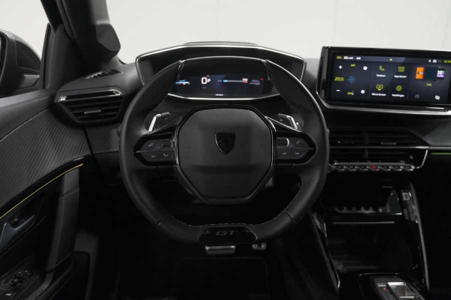 Peugeot 208 1.2 Hybrid 145 e-DCS6 GT | Alcantara Pakket | Camera | Apple Carplay | Stoelverwarming