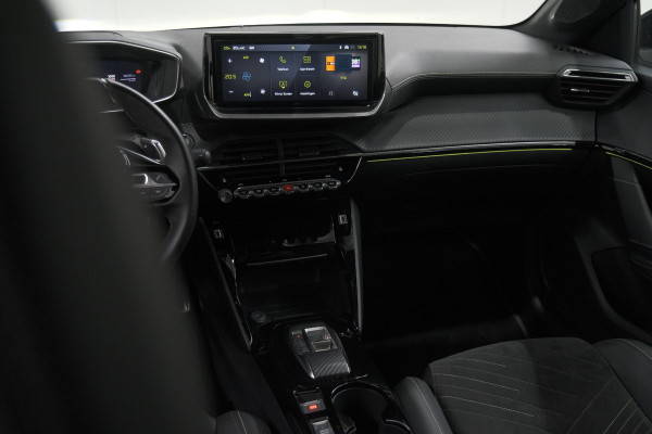 Peugeot 208 1.2 Hybrid 145 e-DCS6 GT | Alcantara Pakket | Camera | Apple Carplay | Stoelverwarming