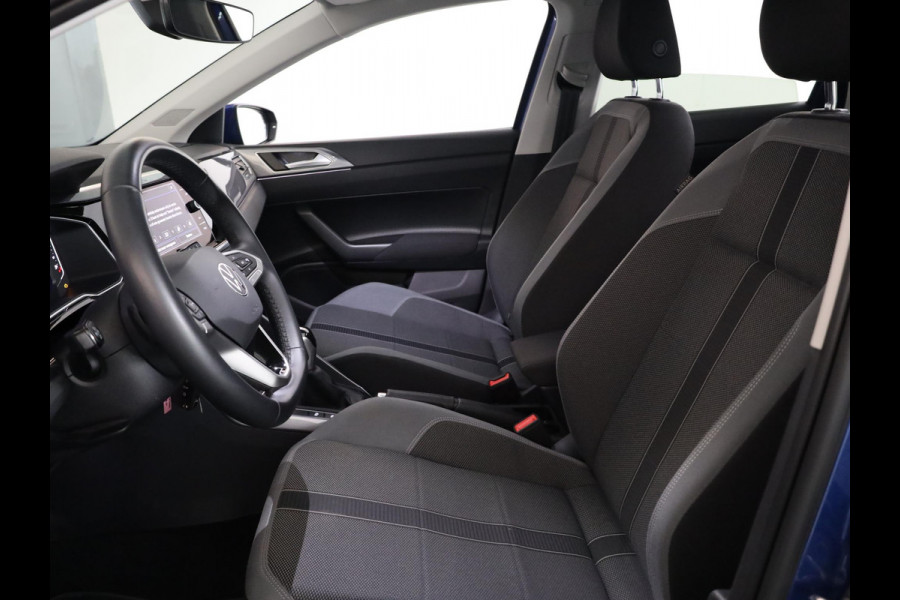 Volkswagen Polo 1.0 TSI Style 90 pk Automaat (DSG) | Navigatie via App | Parkeersensoren (Park assist) | Autom. airco | Adaptieve cruise control | Matrix LED koplampen | Digital Cockpit Pro |