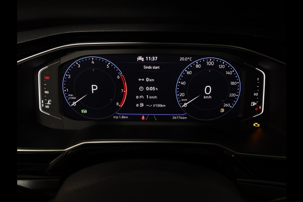 Volkswagen Polo 1.0 TSI Style 90 pk Automaat (DSG) | Navigatie via App | Parkeersensoren (Park assist) | Autom. airco | Adaptieve cruise control | Matrix LED koplampen | Digital Cockpit Pro |