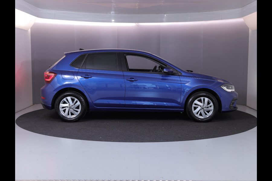Volkswagen Polo 1.0 TSI Style 90 pk Automaat (DSG) | Navigatie via App | Parkeersensoren (Park assist) | Autom. airco | Adaptieve cruise control | Matrix LED koplampen | Digital Cockpit Pro |