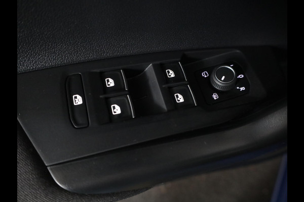 Volkswagen Polo 1.0 TSI Style 90 pk Automaat (DSG) | Navigatie via App | Parkeersensoren (Park assist) | Autom. airco | Adaptieve cruise control | Matrix LED koplampen | Digital Cockpit Pro |