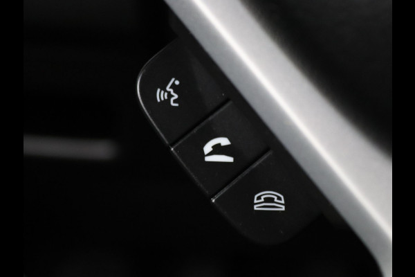 Suzuki Vitara 130pk Boosterjet Comfort Smart Hybrid Apple Carplay/Android Auto | Trekhaak afneembaar.