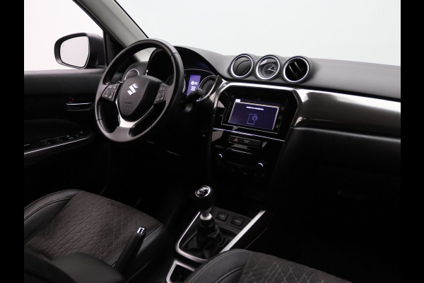 Suzuki Vitara 130pk Boosterjet Comfort Smart Hybrid Apple Carplay/Android Auto | Trekhaak afneembaar.