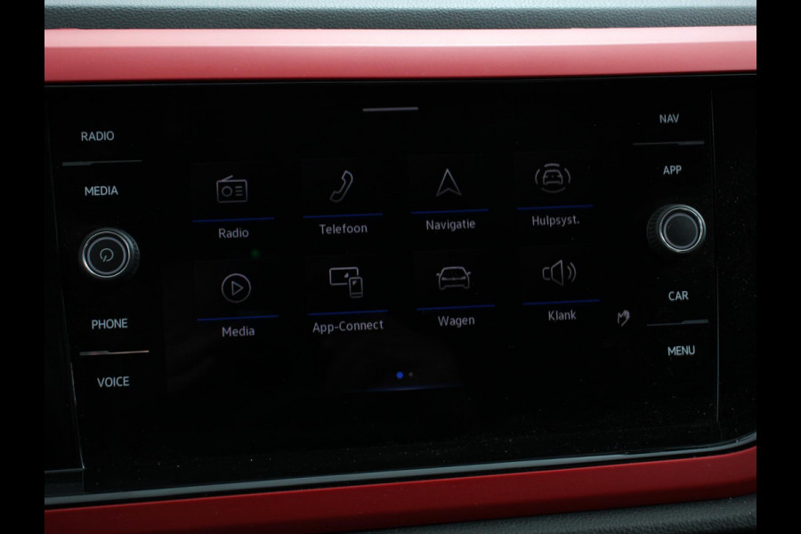 Volkswagen Polo 1.0 TSI Automaat Comfort Sport-Line Navigatie Apple Carplay Android Auto Adaptive Cruise Control Stoelverwarming Climate Control Getinte ramen Lichtmetalen Velgen