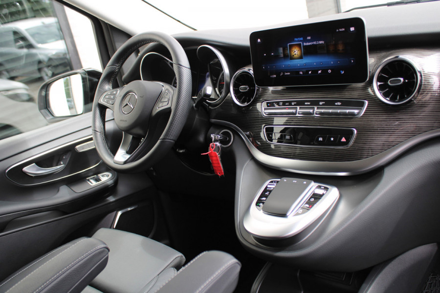 Mercedes-Benz V-Klasse 300d / XXL / DC / 4-Matic / 2x Elec Schuifdeur / 360 Camera / Burmester / Vol Opties / NIEUWSTAAT