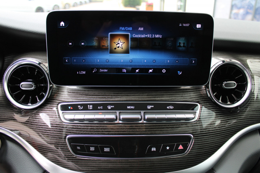 Mercedes-Benz V-Klasse 300d / XXL / DC / 4-Matic / 2x Elec Schuifdeur / 360 Camera / Burmester / Vol Opties / NIEUWSTAAT