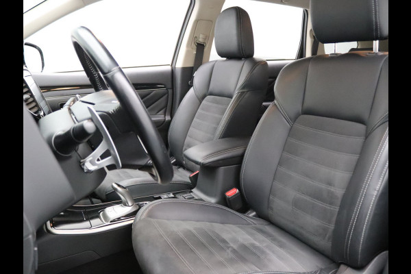 Mitsubishi Outlander 224pk PHEV Intense Apple Carplay/Android Auto | Climate