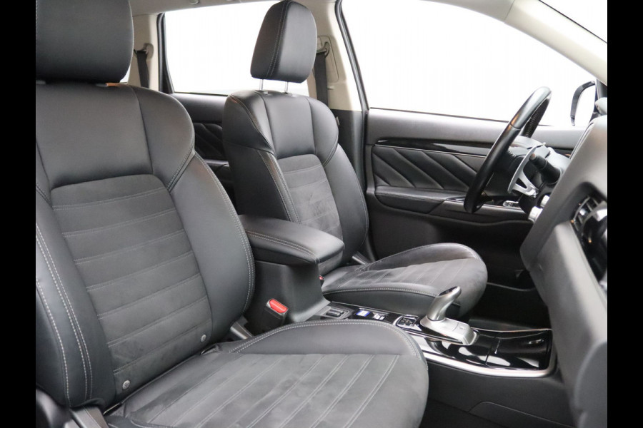 Mitsubishi Outlander 224pk PHEV Intense Apple Carplay/Android Auto | Climate