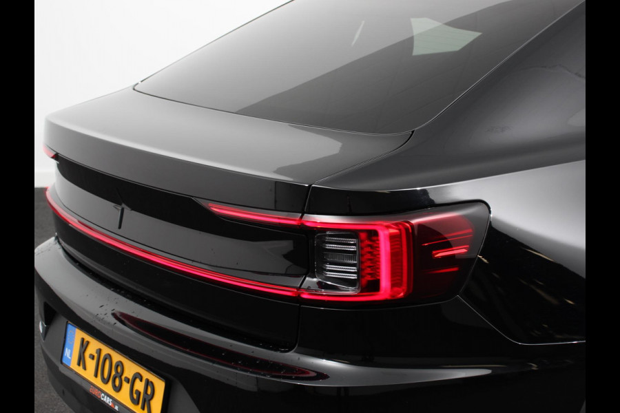 Polestar 2 Long Range Dual Motor 408pk Launch Edition 78kWh Climate control Cruise control Panoramadak Parkeersensoren + Camera Voorstoelen verwarmd Apple Carplay/ Android Auto