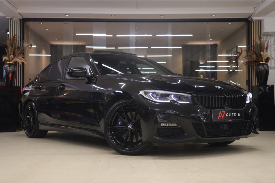 BMW 3-serie 330i High Executive PANO/CARPLAY/SFEER/HK/HUD/VOL