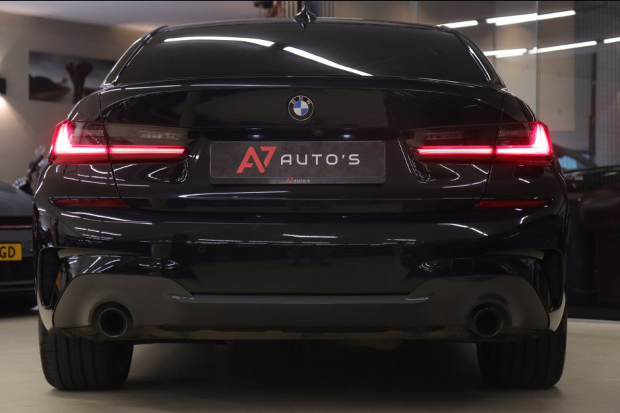 BMW 3-serie 330i High Executive PANO/CARPLAY/SFEER/HK/HUD/VOL