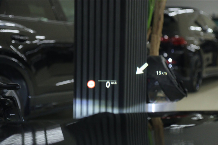 BMW 3-serie 330i High Executive PANO/CARPLAY/SFEER/HK/HUD/VOL