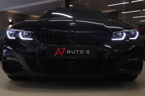 BMW 3-serie 330i High Executive PANO/CARPLAY/SFEER/HK/HUD/VOL
