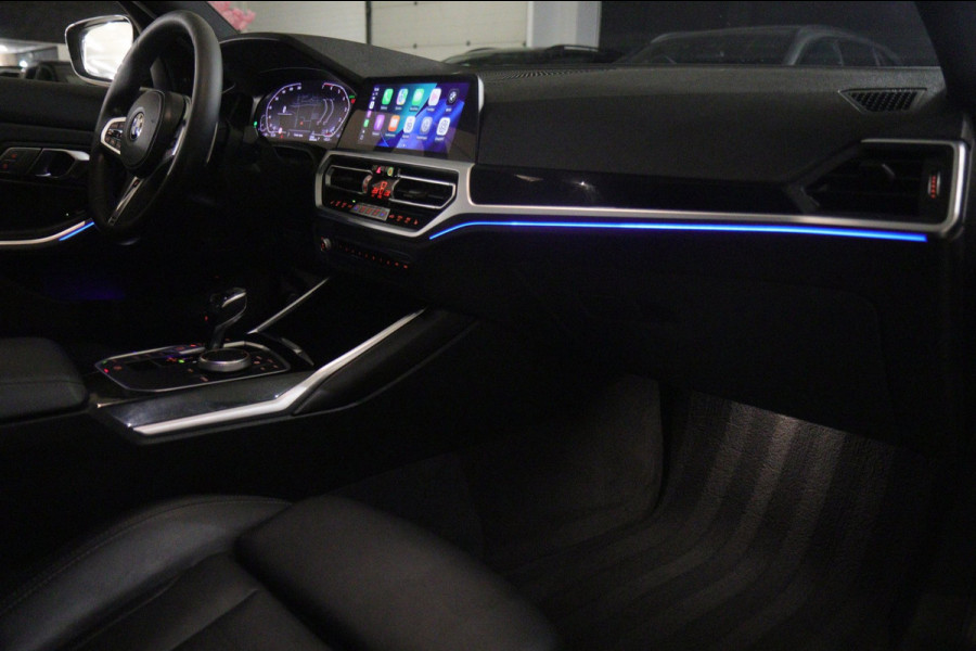 BMW 3-serie 330i High Executive PANO/CARPLAY/SFEER/HK/HUD/VOL
