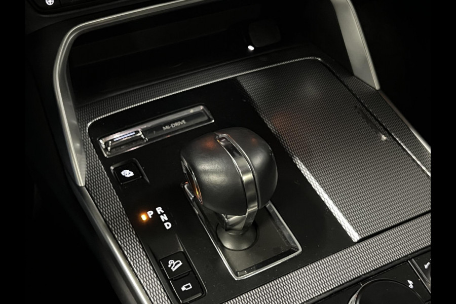 Mazda CX-60 CX-60 2.5 Homura Trekhaak | Adapt. cruise | Open dak | Stoelventilatie | 360 camera | Head-up | Stuur-/Stuurverwarming | Bose | Pano