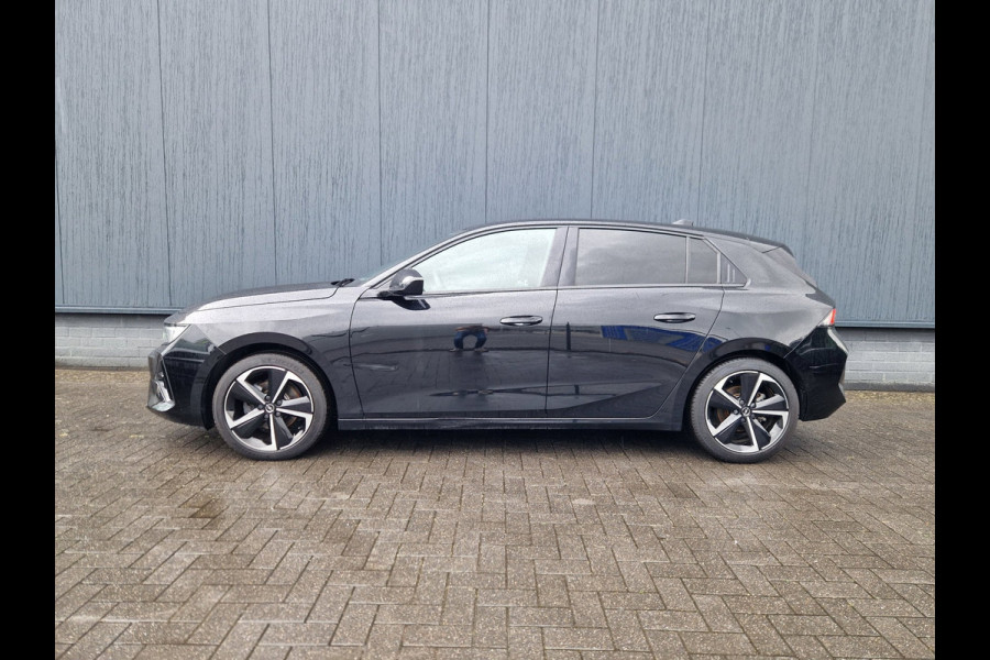 Opel Astra 1.2 EAT8 GS Line /Keyless /Adap Cruise /camera v+a.