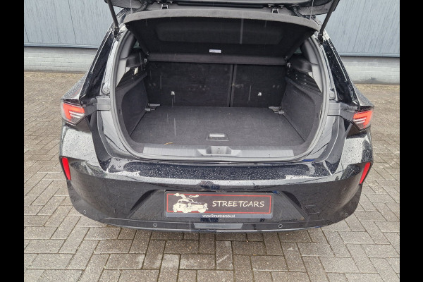 Opel Astra 1.2 EAT8 GS Line /Keyless /Adap Cruise /camera v+a.