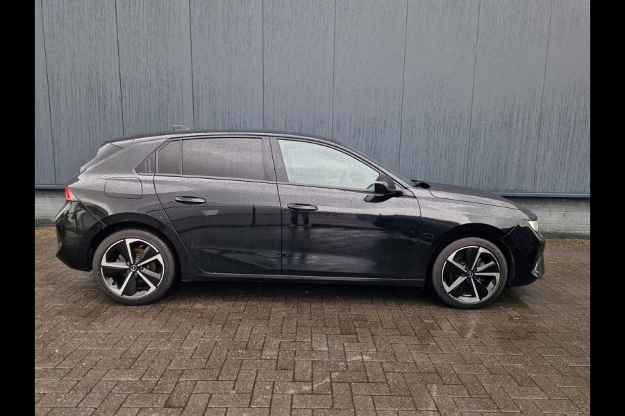 Opel Astra 1.2 EAT8 GS Line /Keyless /Adap Cruise /camera v+a.