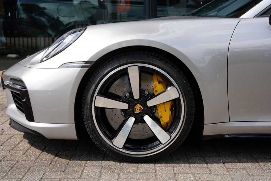 Porsche 911 992 Cabriolet 3.8 Turbo S Manufaktur