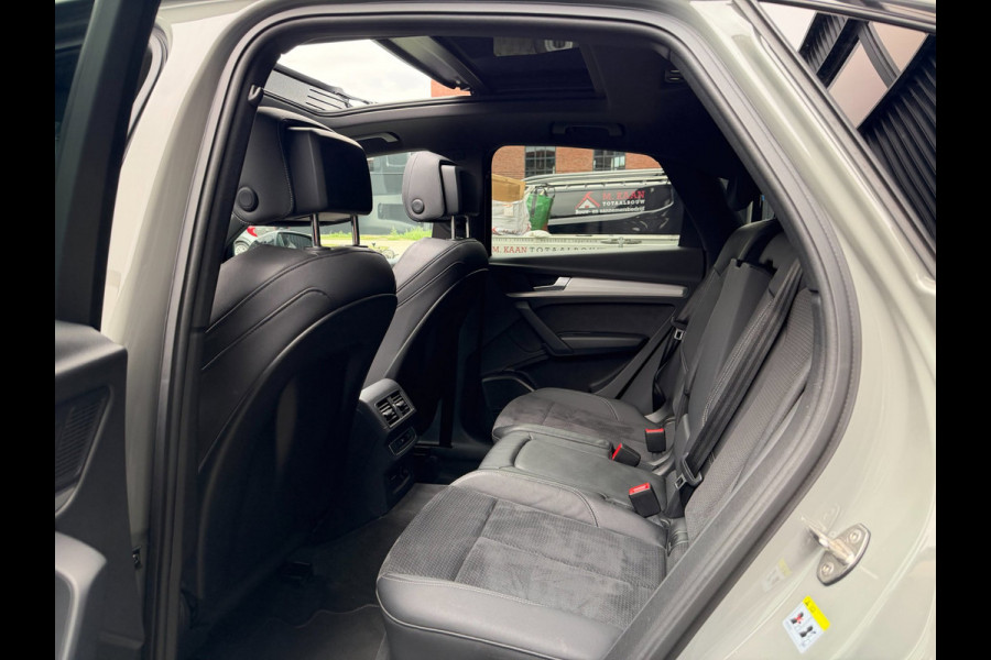 Audi Q5 Sportback 55 TFSI e quattro Competition Black Optic| PANO | SQ5 | B&O | SFEER | LUCHTVERING | TREKHAAK | MEMORY