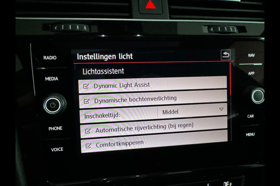 Volkswagen Golf 2.0 TSI GTI TCR Pano|ACC|BlindSpot|Camera|Lane Assist