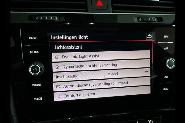 Volkswagen Golf 2.0 TSI GTI TCR Pano|ACC|BlindSpot|Camera|Lane Assist