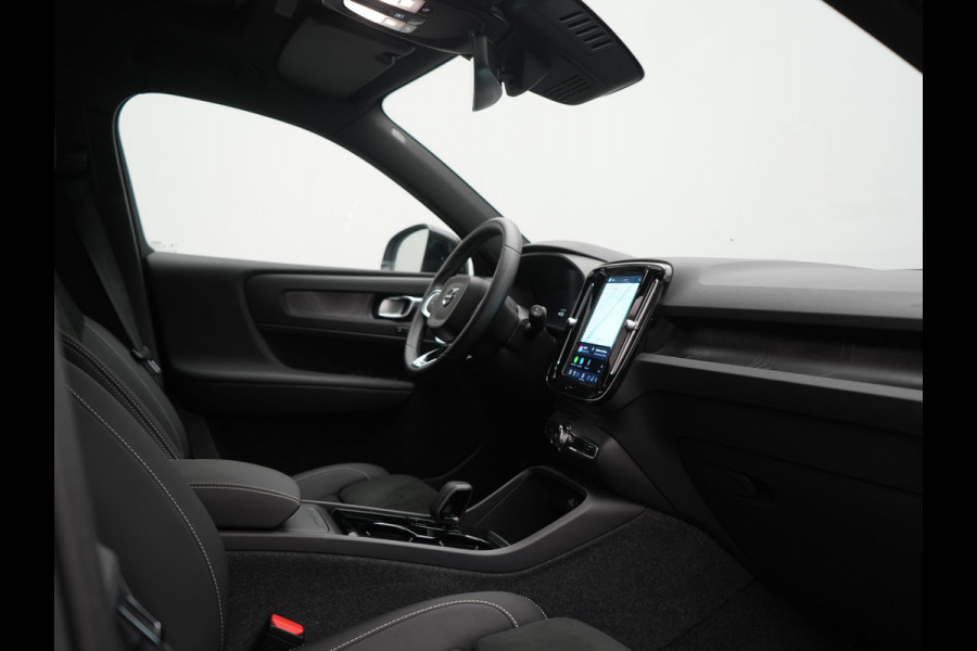 Volvo XC40 Recharge Ultimate 69 kWh 232pk Dealer O.H | Trekhaak Af Fabriek | Panodak | 360 Camera | Harman / Kardon | Adaptive Cruise | Alcantara Sportstoelen Memory & Verwarmd | Keyless | Apple Carplay | Pilot Assist | Google Assistant & Maps  Virtual | Navigatie | DAB | 19"L.M |
