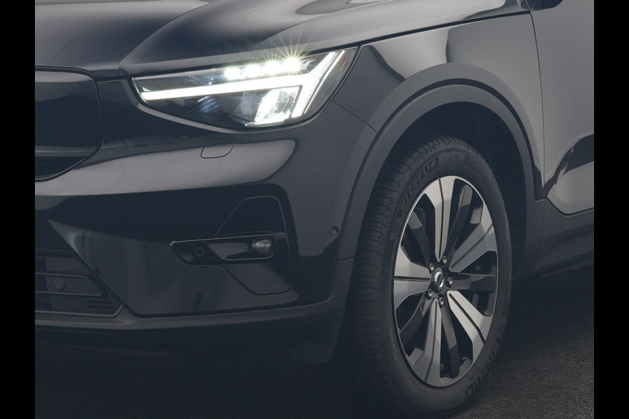Volvo XC40 Recharge Ultimate 69 kWh 232pk Dealer O.H | Trekhaak Af Fabriek | Panodak | 360 Camera | Harman / Kardon | Adaptive Cruise | Alcantara Sportstoelen Memory & Verwarmd | Keyless | Apple Carplay | Pilot Assist | Google Assistant & Maps  Virtual | Navigatie | DAB | 19"L.M |