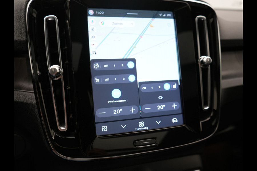Volvo XC40 Recharge Ultimate 69 kWh 232pk Dealer O.H | Trekhaak Af Fabriek | Panodak | 360 Camera | Harman / Kardon | Adaptive Cruise | Alcantara Sportstoelen Memory & Verwarmd | Keyless | Apple Carplay | Pilot Assist | Google Assistant & Maps  Virtual | Navigatie | DAB | 19"L.M |