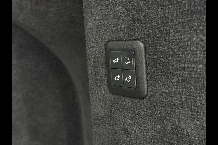 Land Rover Range Rover Sport P400 HST | 23'' | Pano | Stoelvent. | Trekhaak | Two tone inter. | Carbon