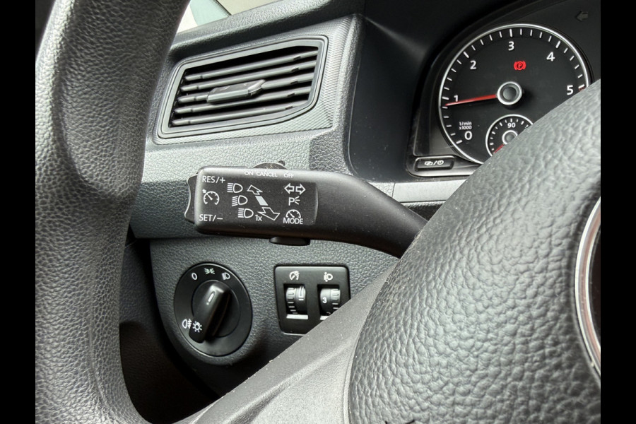 Volkswagen Caddy 2.0 TDI / L1H1 / 1e EIG. / INRICHTING / TREKHAAK / AIRCO / CRUISE / NAVI / CARPLAY