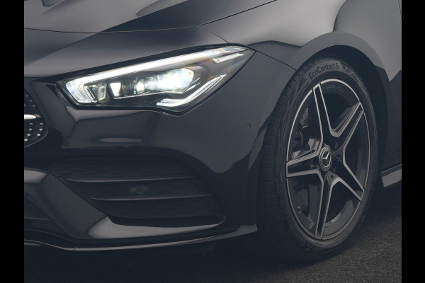 Mercedes-Benz CLA-Klasse Shooting Brake 200 Business Solution AMG 164pk Dealer O.H. | Panodak | Camera | Multi Beam LED | Alcantara Sportstoelen Memory & Verwarmd | Sfeerverlichting | Keyless | Apple Carplay | Cruise Control | Navigatie | DAB |