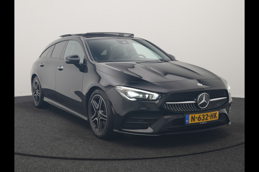 Mercedes-Benz CLA-Klasse Shooting Brake 200 Business Solution AMG 164pk Dealer O.H. | Panodak | Camera | Multi Beam LED | Alcantara Sportstoelen Memory & Verwarmd | Sfeerverlichting | Keyless | Apple Carplay | Cruise Control | Navigatie | DAB |