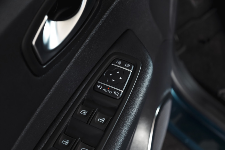 Renault Captur 0.9 TCe Intens 90 PK | Cruise | PDC | Camera | NAV+ App. Connect | ECC | Trekhaak | LM 17" |