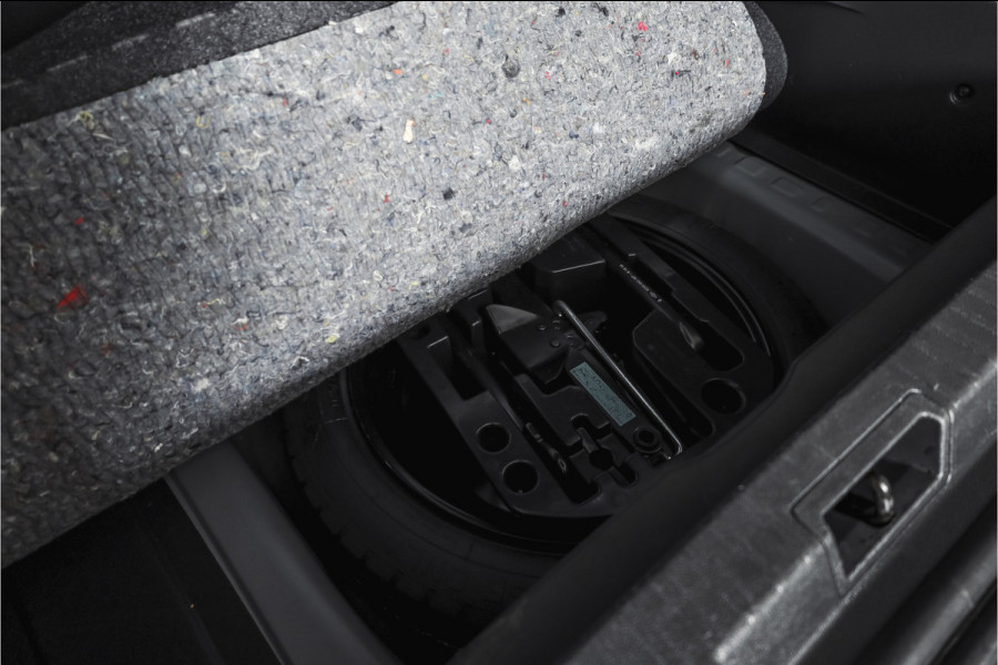 Renault Captur 0.9 TCe Intens 90 PK | Cruise | PDC | Camera | NAV+ App. Connect | ECC | Trekhaak | LM 17" |