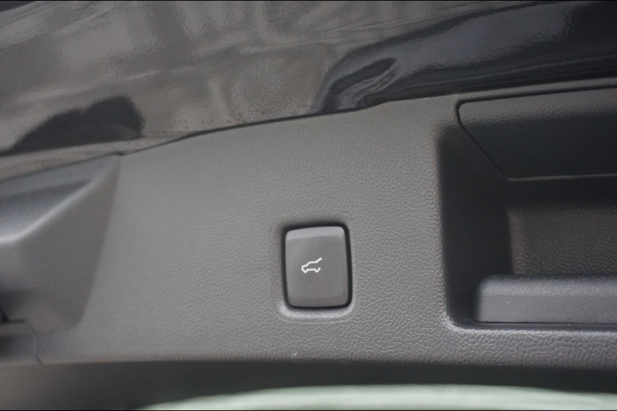 Ford Kuga 2.5 PHEV ST-Line X NW MODEL | PANO DAK | 2.100KG TREKGEWICHT