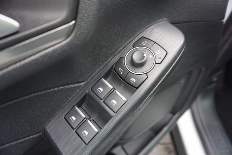Ford Kuga 225PK PHEV Titanium AUTOM. | WINTERPACK | HUD | LUXE