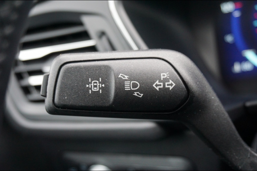 Ford Kuga 225PK PHEV Titanium AUTOM. | WINTERPACK | HUD | LUXE