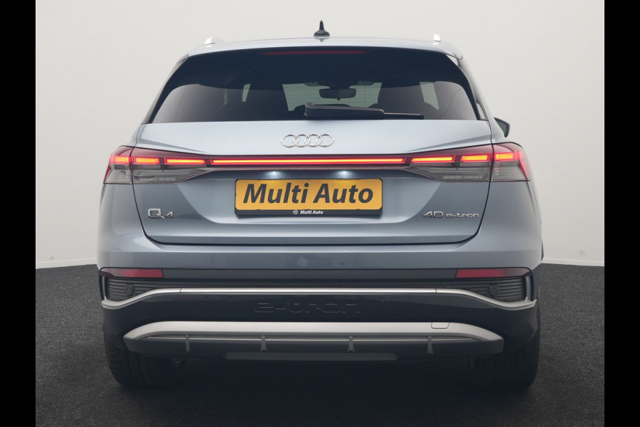 Audi Q4 e-tron 40 S Line 82 kWh 204pk Dealer O.H | Trekhaak Af Fabriek | Adaptive Cruise | Keyless | Lederen Sportstoelen Verwarmd | BLIS | Apple Carplay | Lane Assist | Virtual | Navigatie | DAB | 20"L.M |