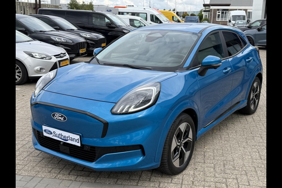 Ford Puma Gen-E Premium 44 kWh | 3100 KM | Driver Pack | Winter Pack | Trekhaak | Verlengde fabrieksgarantie tot 08-2029