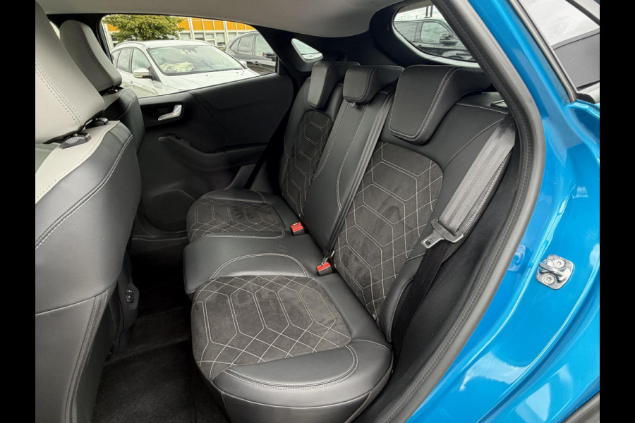 Ford Puma Gen-E Premium 44 kWh | 3100 KM | Driver Pack | Winter Pack | Trekhaak | Verlengde fabrieksgarantie tot 08-2029