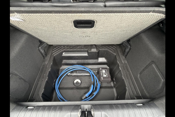 Ford Puma Gen-E Premium 44 kWh | 3100 KM | Driver Pack | Winter Pack | Trekhaak | Verlengde fabrieksgarantie tot 08-2029