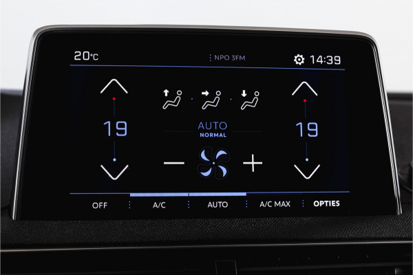 Peugeot 3008 1.2 PureTech Active 131 PK | Dig. Cockpit | Cruise | Stoelverw. | PDC | ECC | Trekhaak | LM 17" |