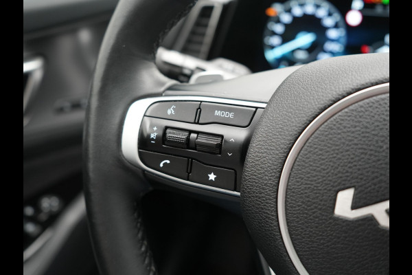 Kia Sportage 1.6 T-GDi PHEV AWD GT-Line 265pk Dealer O.H | Trekhaak Afn. | Panodak | Adaptive Cruise | 360 Camera | Harman / Kardon | Lederen Sportstoelen Memory & Ventilatie | Keyless | Apple Carplay | Pilot Assist | Stuur & Stoelverwarming | Sfeerverlichting | Virtual | Navigatie | DAB | 19"L.M | Plug In Hybrid |