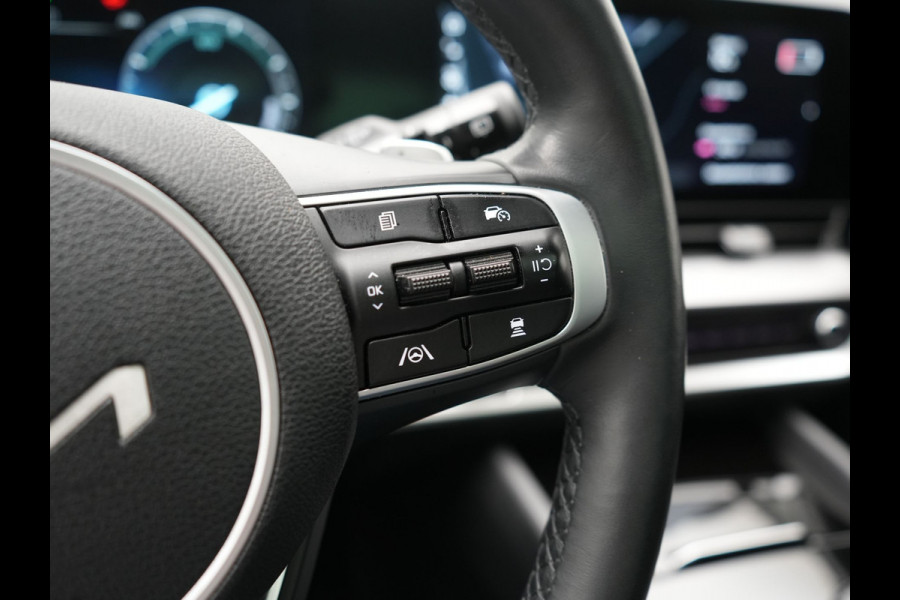 Kia Sportage 1.6 T-GDi PHEV AWD GT-Line 265pk Dealer O.H | Trekhaak Afn. | Panodak | Adaptive Cruise | 360 Camera | Harman / Kardon | Lederen Sportstoelen Memory & Ventilatie | Keyless | Apple Carplay | Pilot Assist | Stuur & Stoelverwarming | Sfeerverlichting | Virtual | Navigatie | DAB | 19"L.M | Plug In Hybrid |