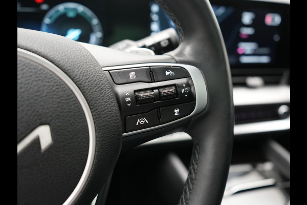 Kia Sportage 1.6 T-GDi PHEV AWD GT-Line 265pk Dealer O.H | Trekhaak Afn. | Panodak | Adaptive Cruise | 360 Camera | Harman / Kardon | Lederen Sportstoelen Memory & Ventilatie | Keyless | Apple Carplay | Pilot Assist | Stuur & Stoelverwarming | Sfeerverlichting | Virtual | Navigatie | DAB | 19"L.M | Plug In Hybrid |
