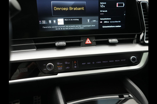 Kia Sportage 1.6 T-GDi PHEV AWD GT-Line 265pk Dealer O.H | Trekhaak Afn. | Panodak | Adaptive Cruise | 360 Camera | Harman / Kardon | Lederen Sportstoelen Memory & Ventilatie | Keyless | Apple Carplay | Pilot Assist | Stuur & Stoelverwarming | Sfeerverlichting | Virtual | Navigatie | DAB | 19"L.M | Plug In Hybrid |