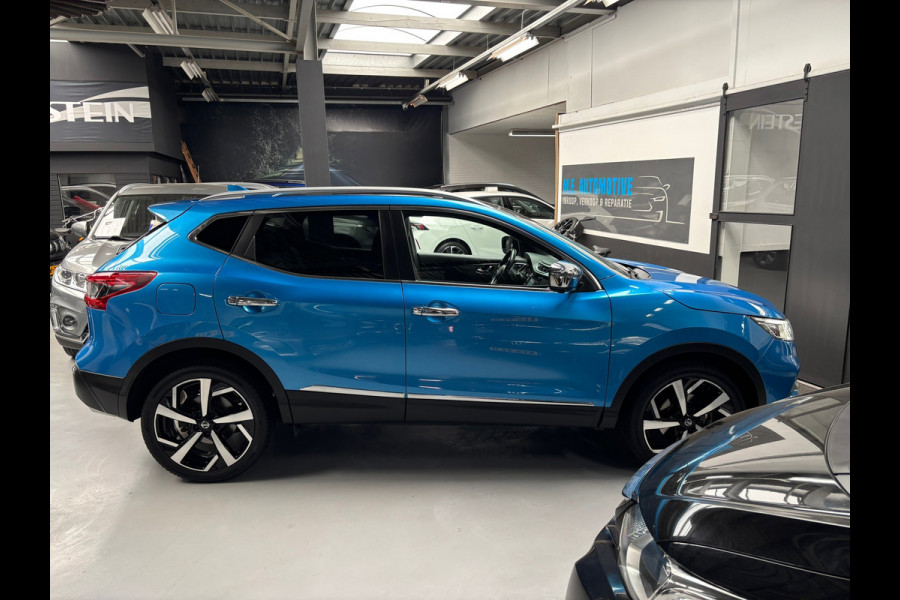 Nissan QASHQAI 1.2 Tekna / Leder / Panorama dak / Trekhaak